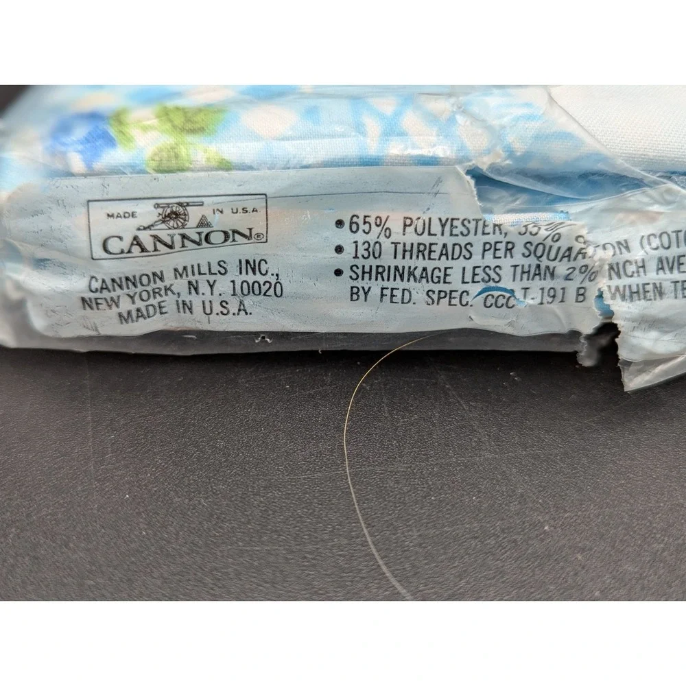 NOS VTG Cannon Monticello No-Iron Full Size Flat Sheet Blue Gingham '79 Floral